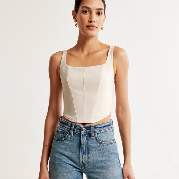 Abercrombie Women's Beige Crepe Scoopneck Corset Top - Picture 2 of 5